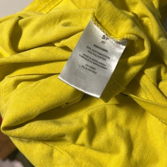 Pokémon T-Shirt Yellow & Black Size 6 - Picture 13 of 16